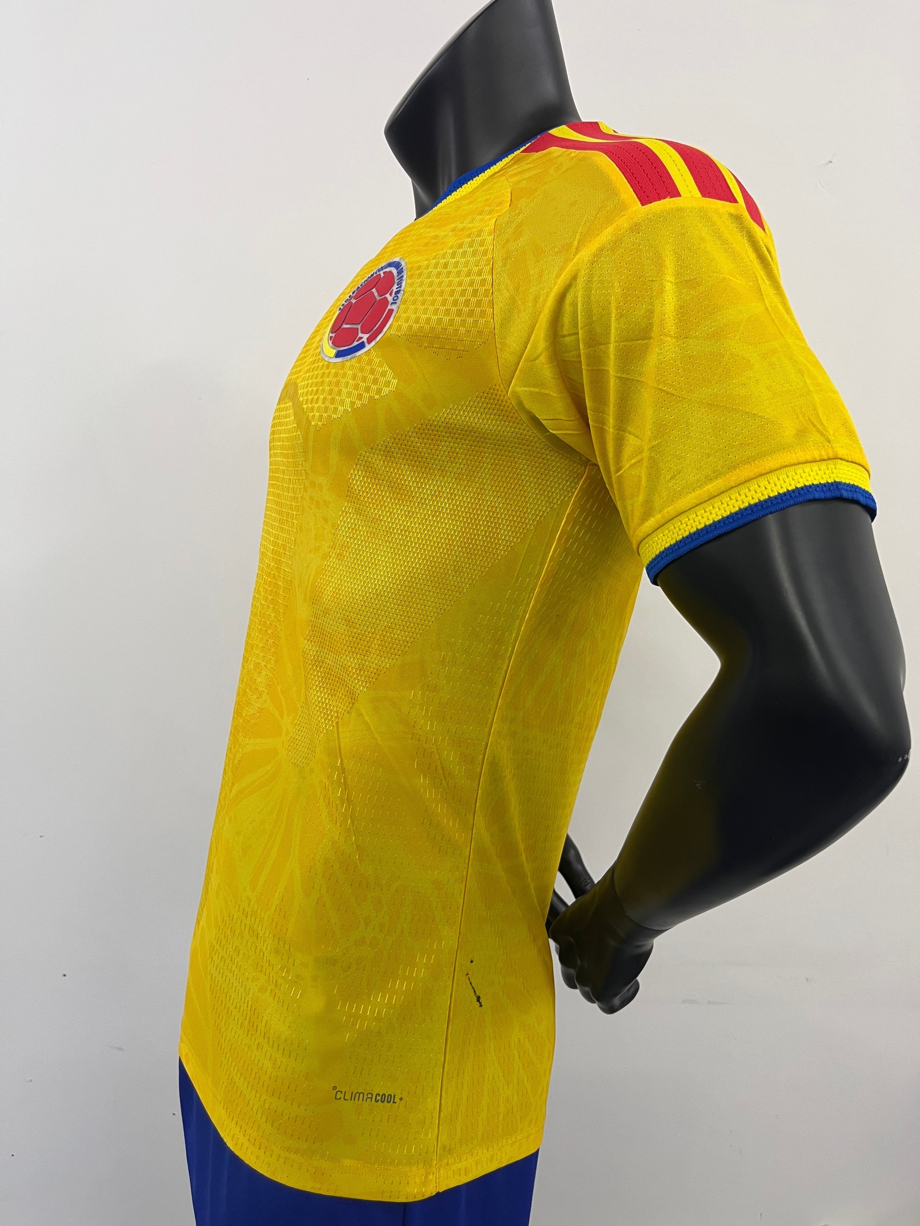 COLOMBIA THUIS 26/27